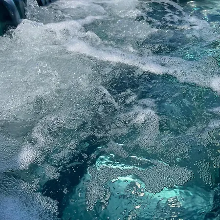 Chateau De L'epinay Hotel