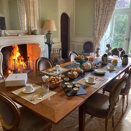 Chateau De L'epinay 4* Saint-Georges sur Loire