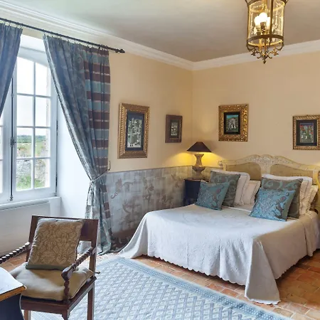 Château De L'epinay 4* Saint-Georges sur Loire