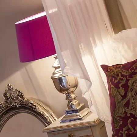 Chateau De L'epinay Hotel