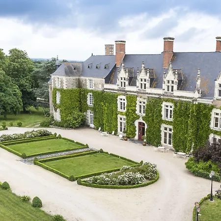 Château De L'epinay 4* Saint-Georges sur Loire