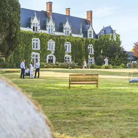 Отель Chateau De L'epinay