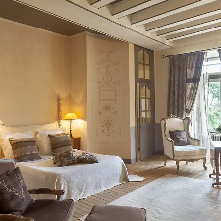 Chateau De L'epinay 4*