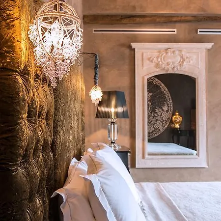 Chateau De L'epinay Szálloda 3*