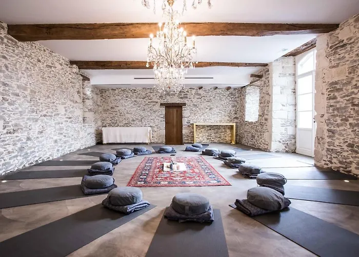 Chateau De L'epinay 4*