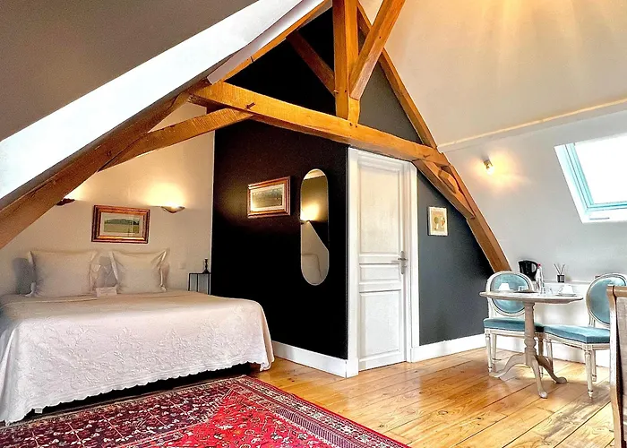 Château De L'epinay 4*